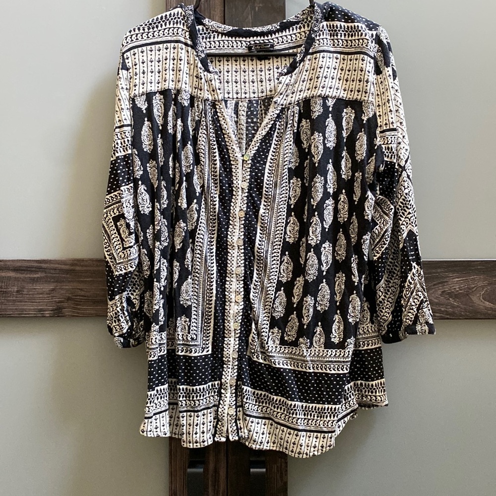 Lucky brand buttons down 3/4 sleeve shirt